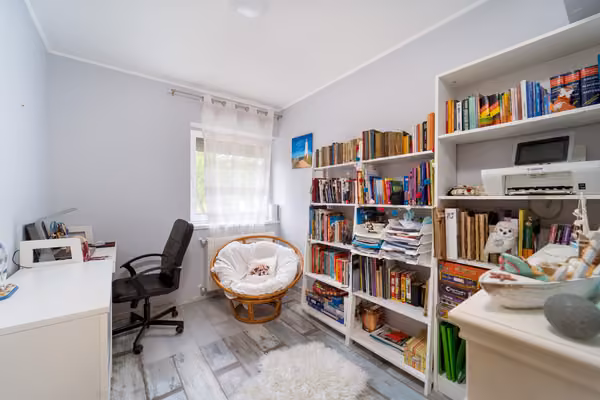 Csömörön, Szőlőhegy részén újszerű, egyszintes családi ház - Szoba - 7 m² nagyságú