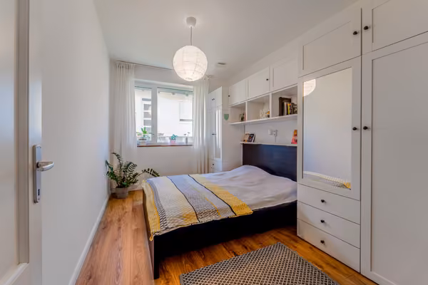 Csömörön, újszerű, egyszintes családi ház - Szoba - 13 m² nagyságú